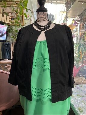 dressbarn Black Open-Front Jacket with Three-Quarter Sleeves